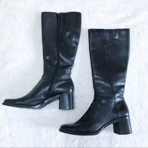🌹Bandolino Black Leather Boots